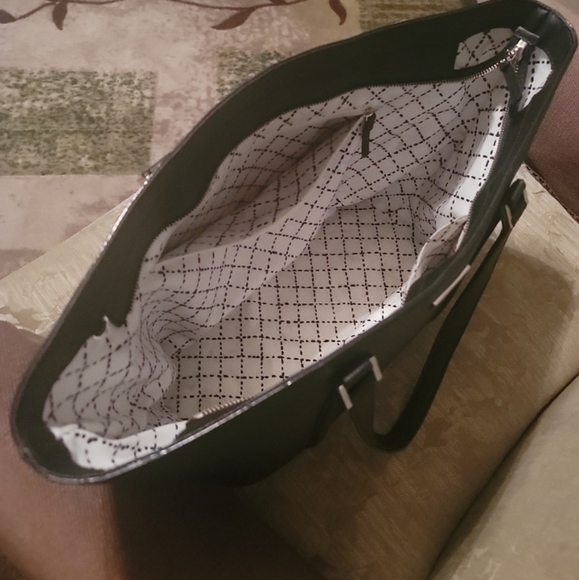 Kate Spade Large Tote - Picture 6 of 8